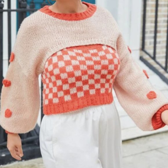 0XL - Plus Size Crop Top and Plaid Cami Top - Picture 2 of 3